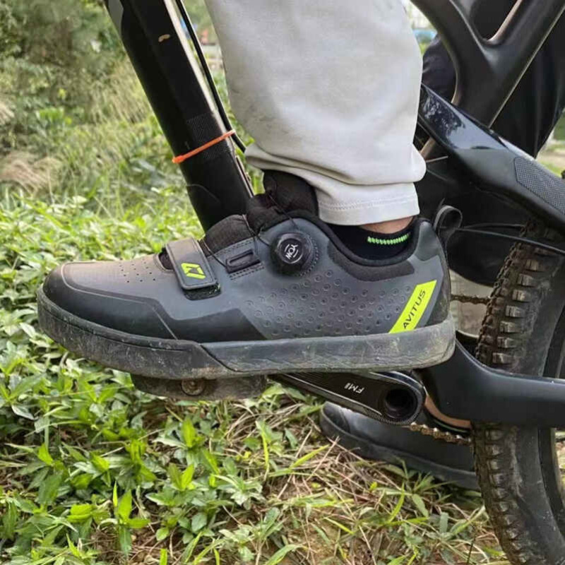 AVITUS Mountain Bike Shoes Zap - Commuting On Mountain Bike 评论和价格